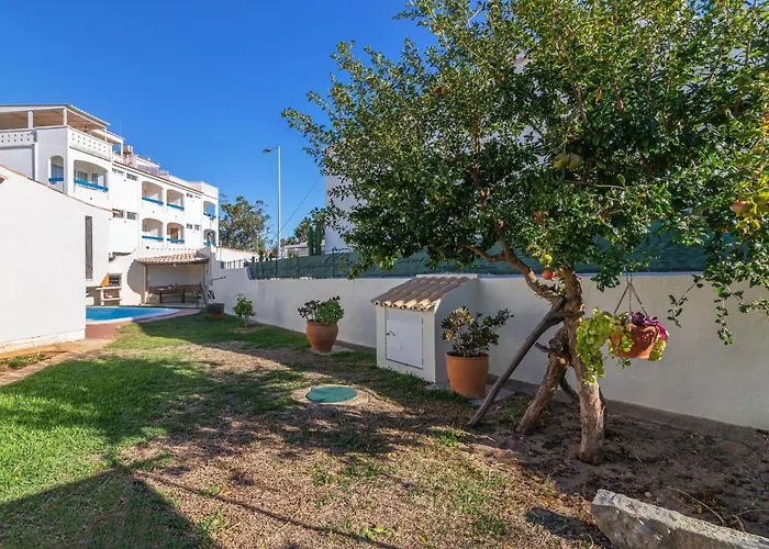 Genoveva By Interhome *