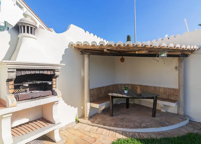 Villa Genoveva By Interhome